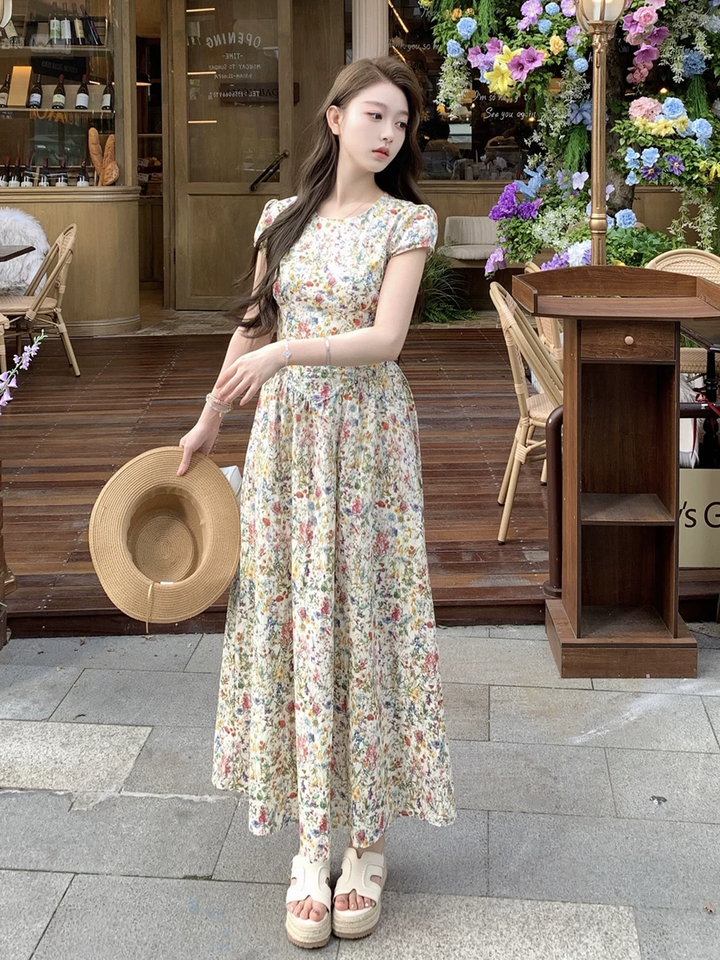 【dress】フラワー柄ワンピース Q8535