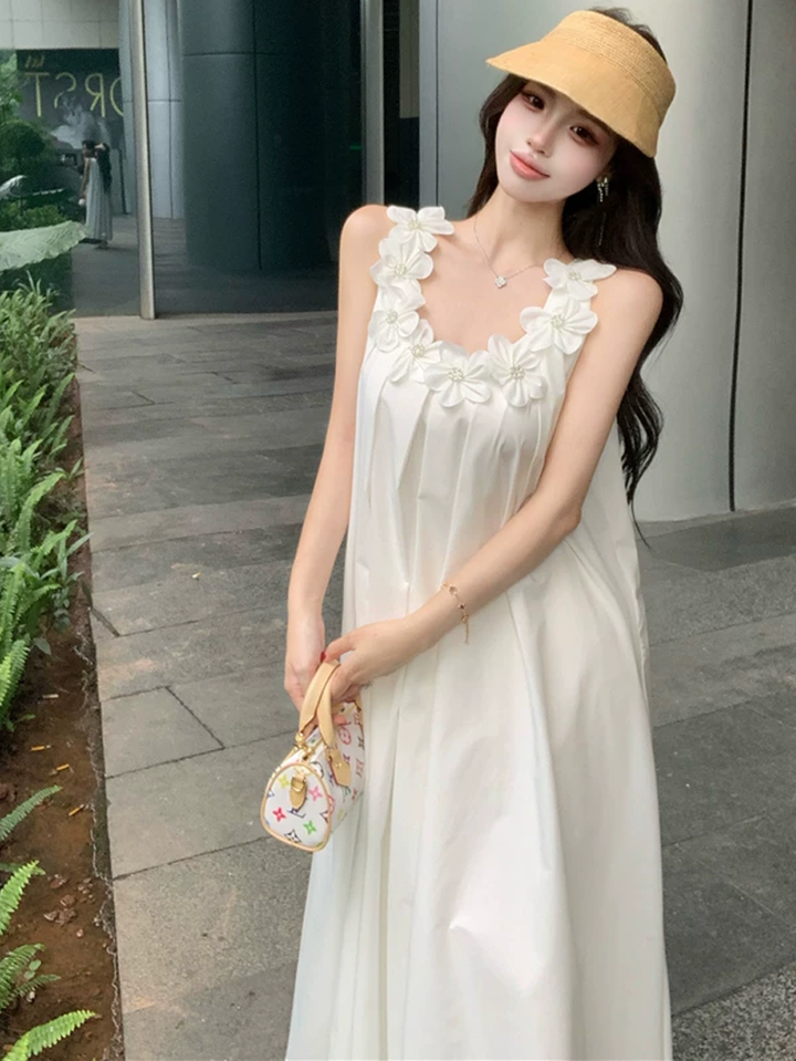 【dress】立体感フラワーロングキャミワンピース Q8570
