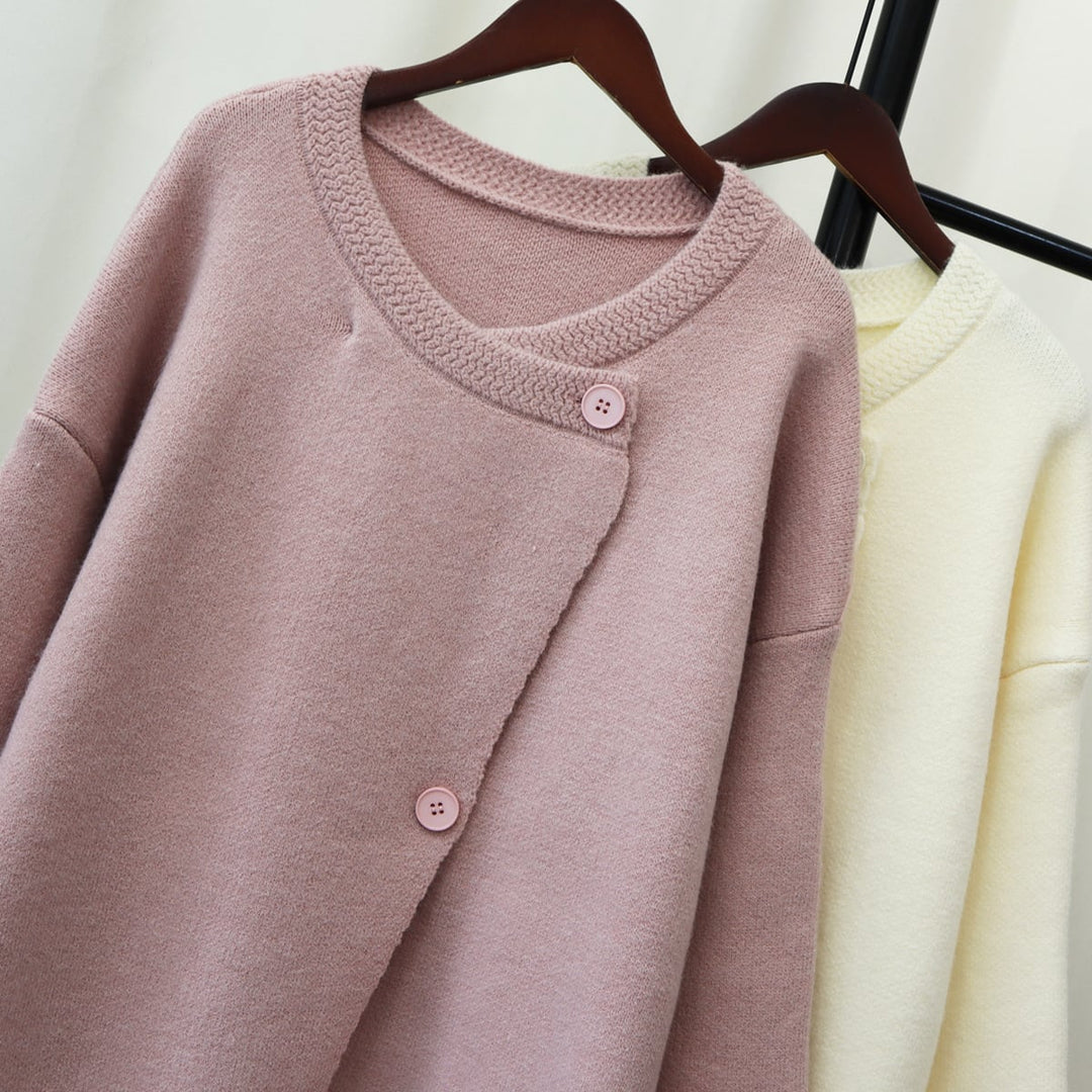 【outer】ロング丈ボタンデザインニットカーデ　M18191