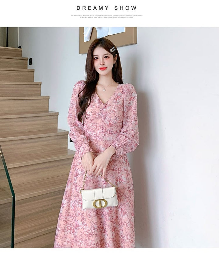 【dress】細身効果抜群♪Vネックスウィート花柄ワンピース　M17257