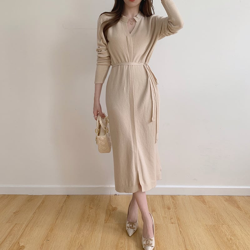 【dress】大人らしい Vネックニットワンピース　M17659