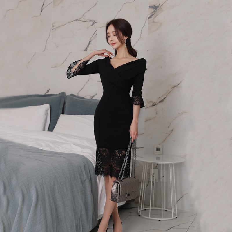 【dress】美人度アップVネックレース切り替えワンピース　M17427