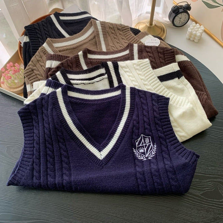 【tops】刺繍ニットベスト　M28338