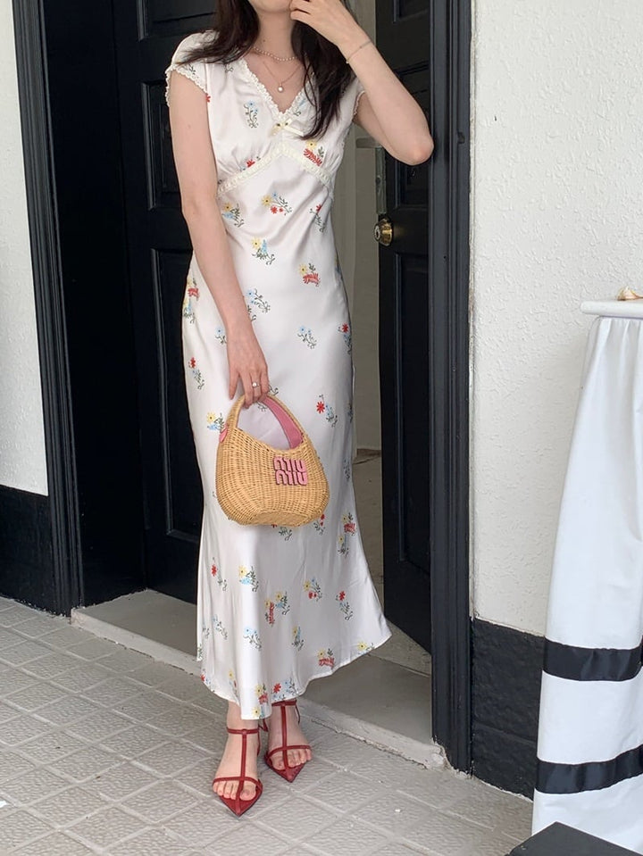 【dress】Vネックワンピース　M24468