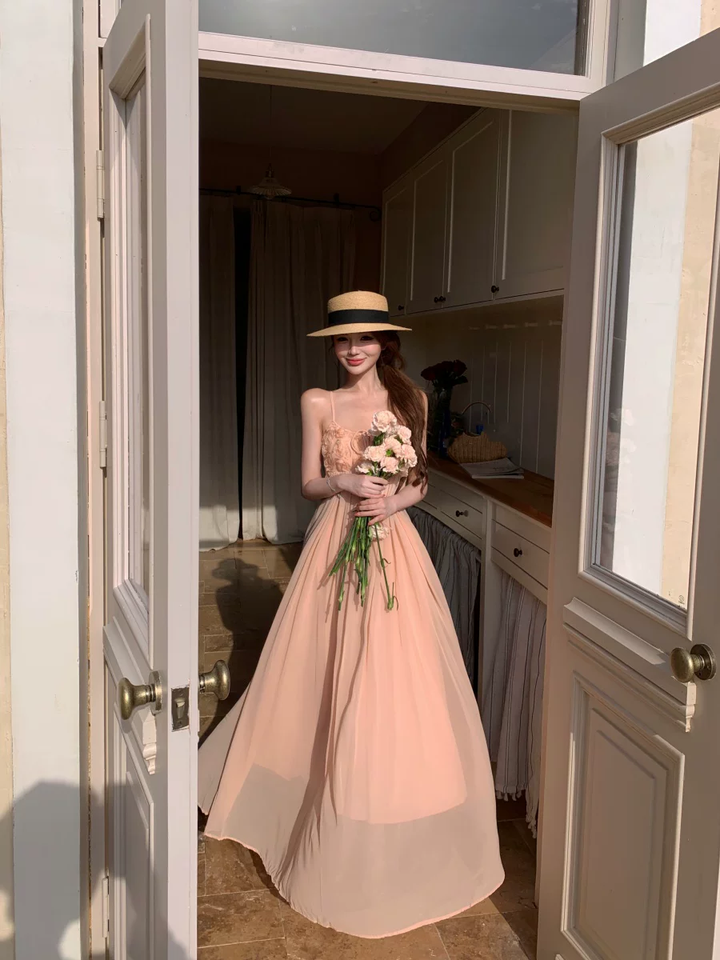 【dress】立体感バラロングキャミワンピース Q8559
