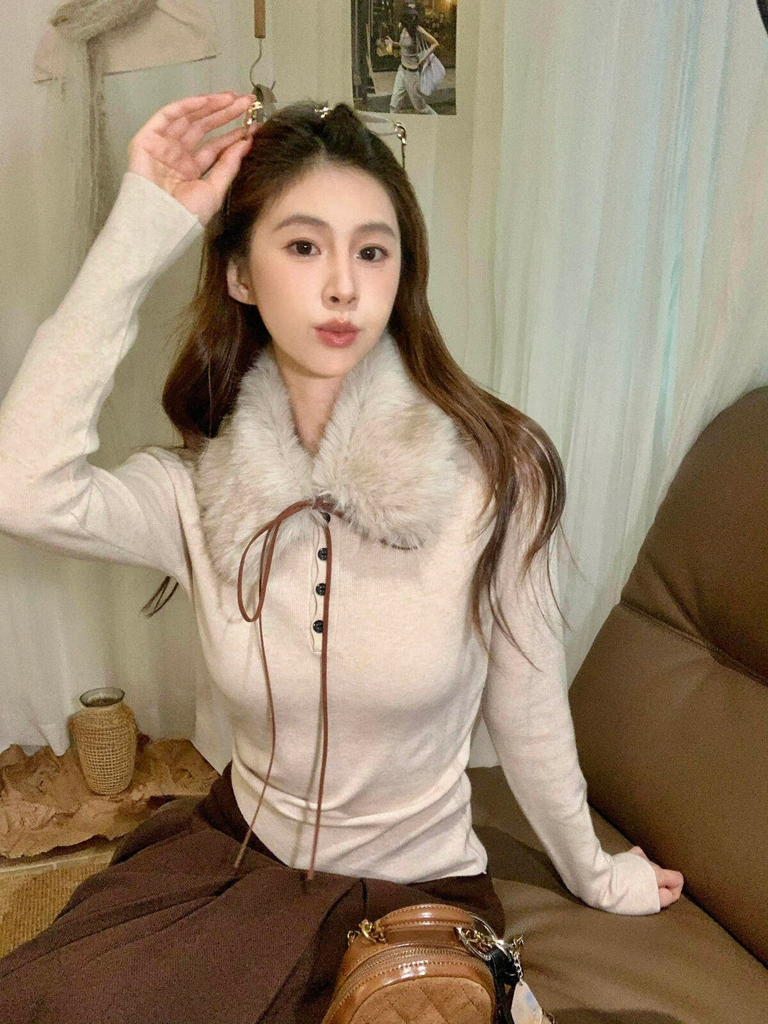 【tops】ファースカーフ付きニットトップス Q9324