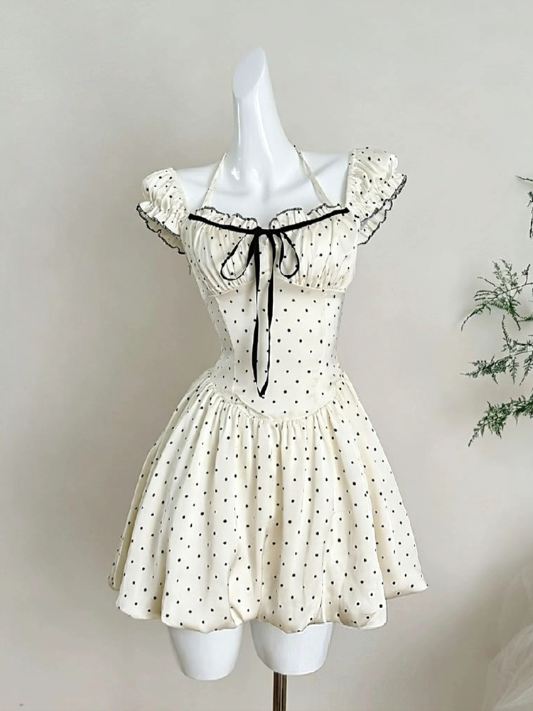 【dress】ドット柄バルーンワンピース Q8554