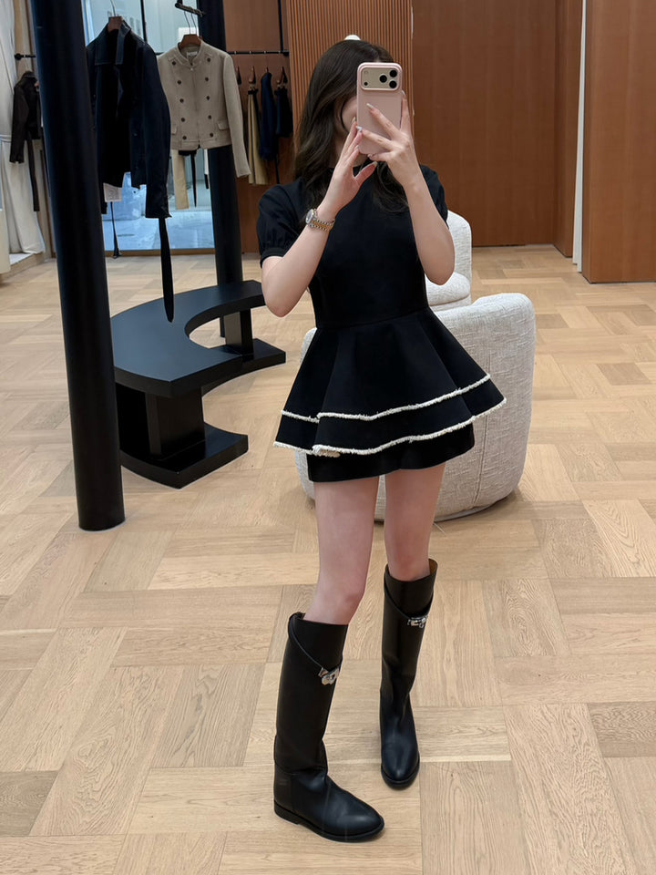 【dress】半袖ミニティアードワンピース Q9032