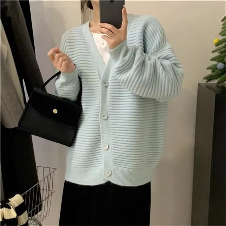 【outer】Vネックニットカーディガン　M17793