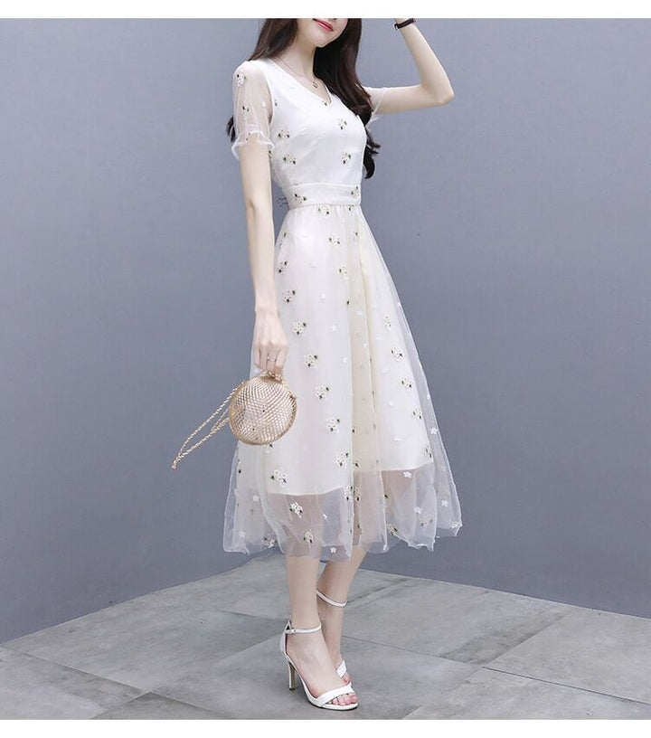 【dress】話題沸騰中 オシャレスウィート花柄ワンピース　M16806