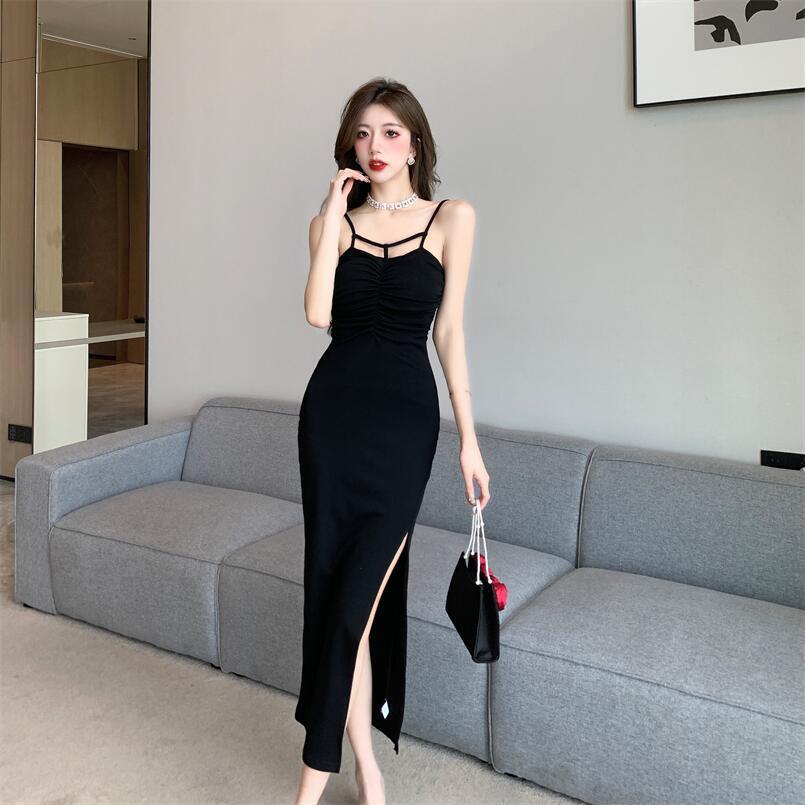 【dress】細身効果抜群♪スリットキャミソールワンピース　M17184
