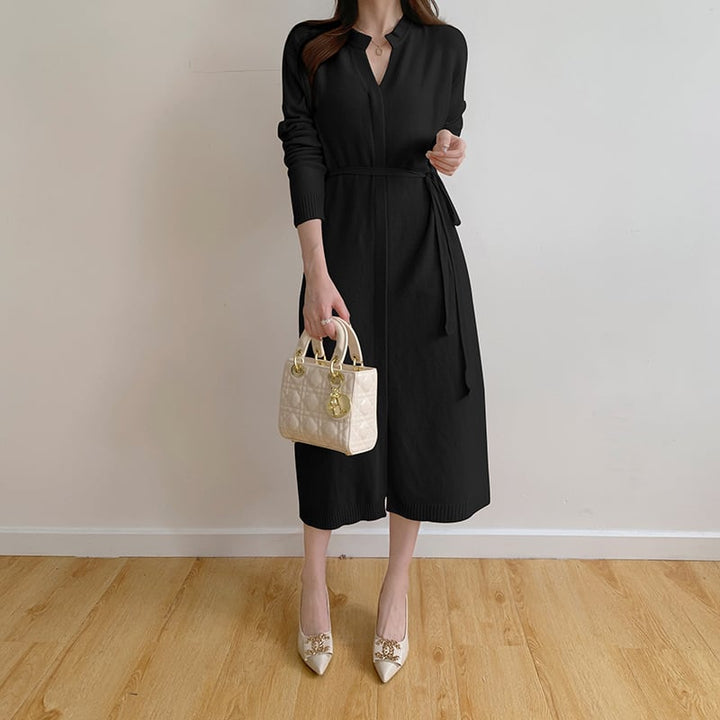 【dress】大人らしい Vネックニットワンピース　M17659