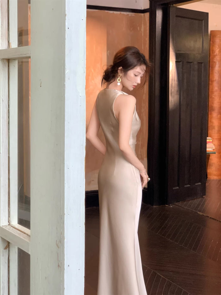 【dress】ノースリーブロングワンピース Q7983