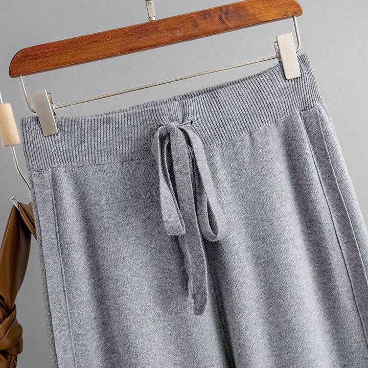 【bottoms】スリットニットワイドパンツ　M18416