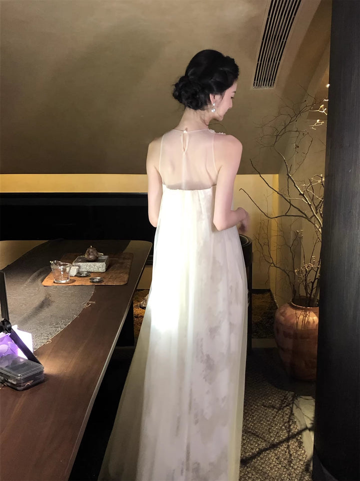 【dress】立体感フラワーノースリーブチュールワンピース Q8409