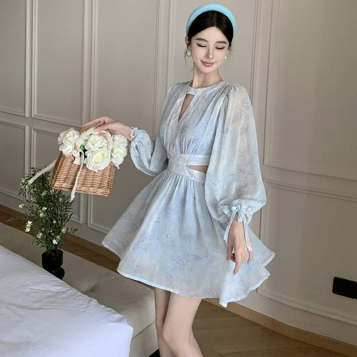 【dress】主役級エレガントカットワーク花柄ワンピース　M17347