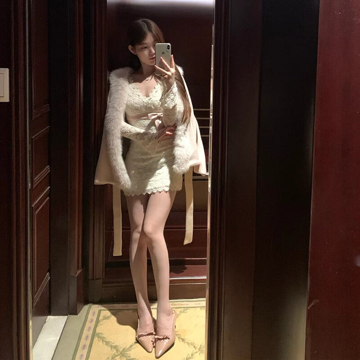 【dress】Vネックレースワンピース Q7232