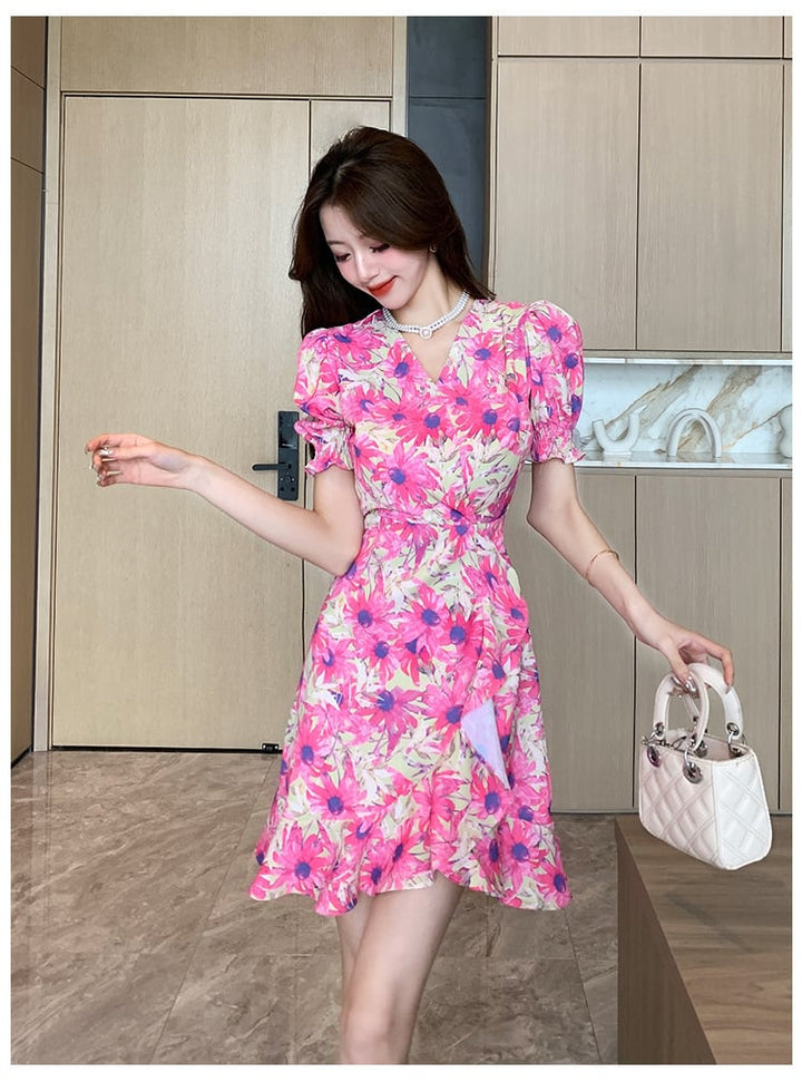 【dress】美人度アップ不規則 イレギュラー花柄ワンピース　M16782