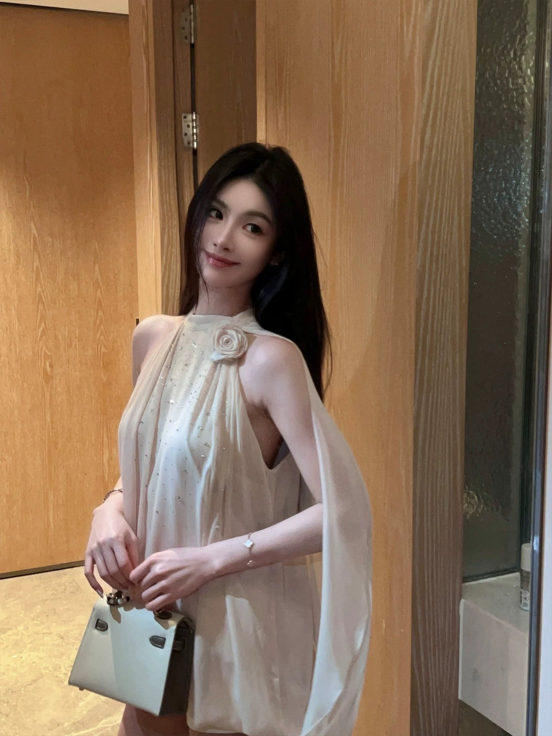 【dress】ラインストーン付きシフォンミニワンピース Q8345
