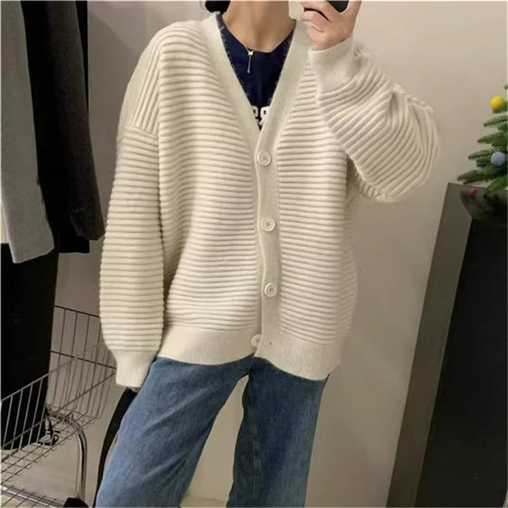 【outer】Vネックニットカーディガン　M17793