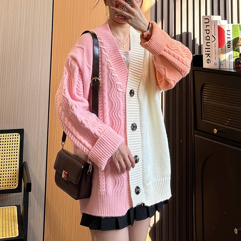 【outer】Vネックドッキング配色ニットカーデ　M17885