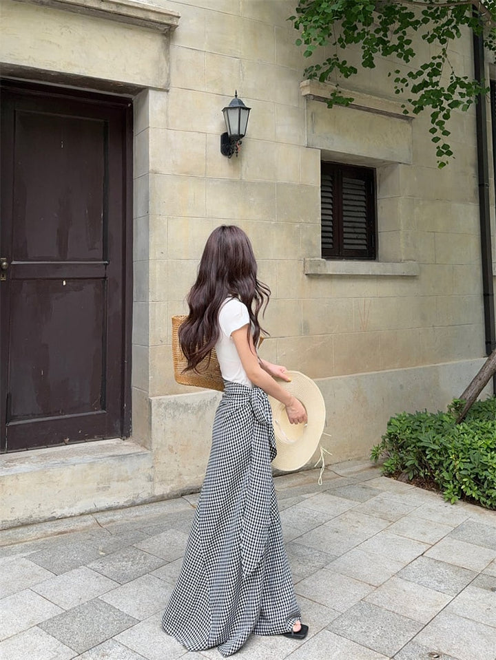 【set】VネックTシャツ×チェック柄スカートセット　M24274