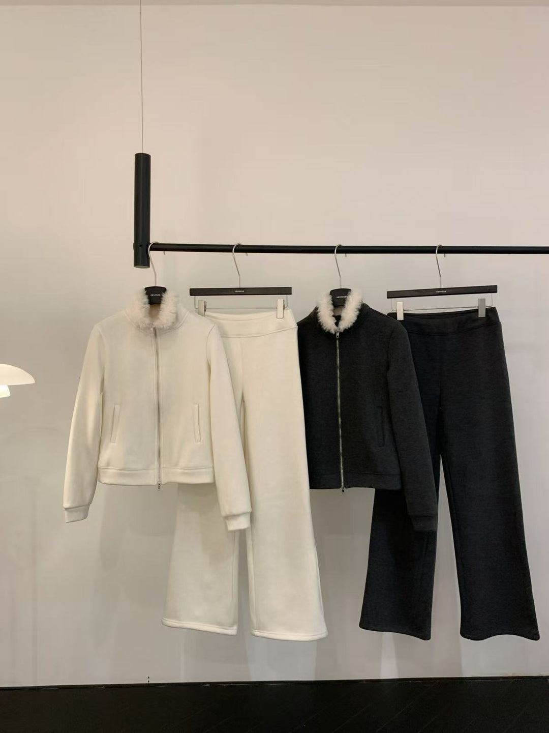【set】ファーネックパーカー×ワイドパンツセット  K0670