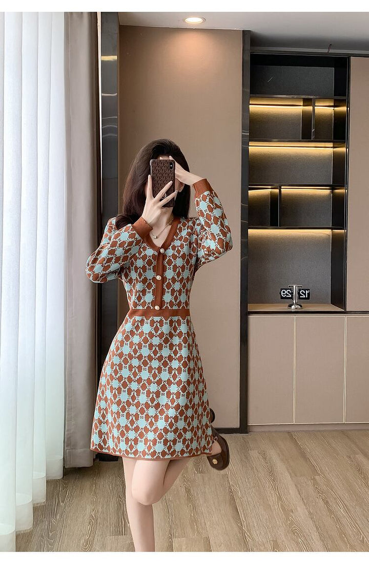 【dress】Vネックニットワンピース　M18606