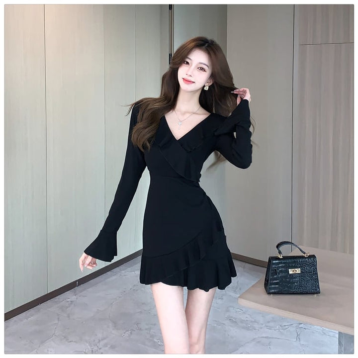 【dress】Vネックワンピース　M25324