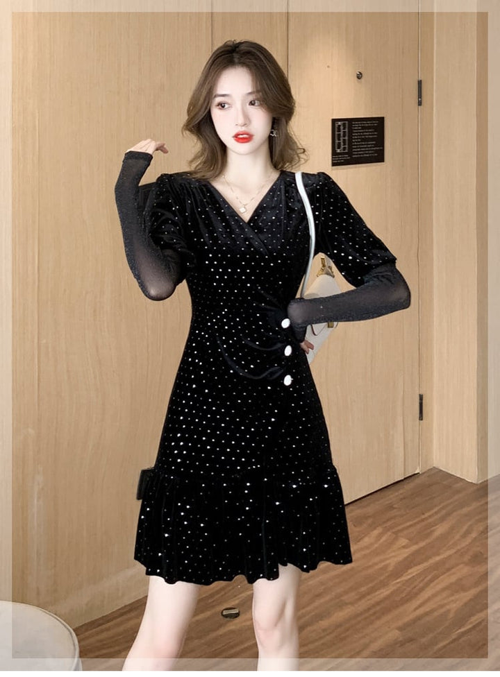 【dress】高級感 エレガント切り替えデートワンピース　M17391