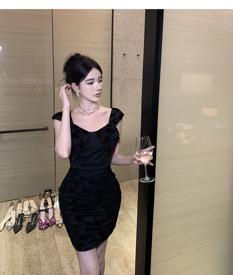 【dress】話題沸騰中 オシャレセクシーデートワンピース　M17092