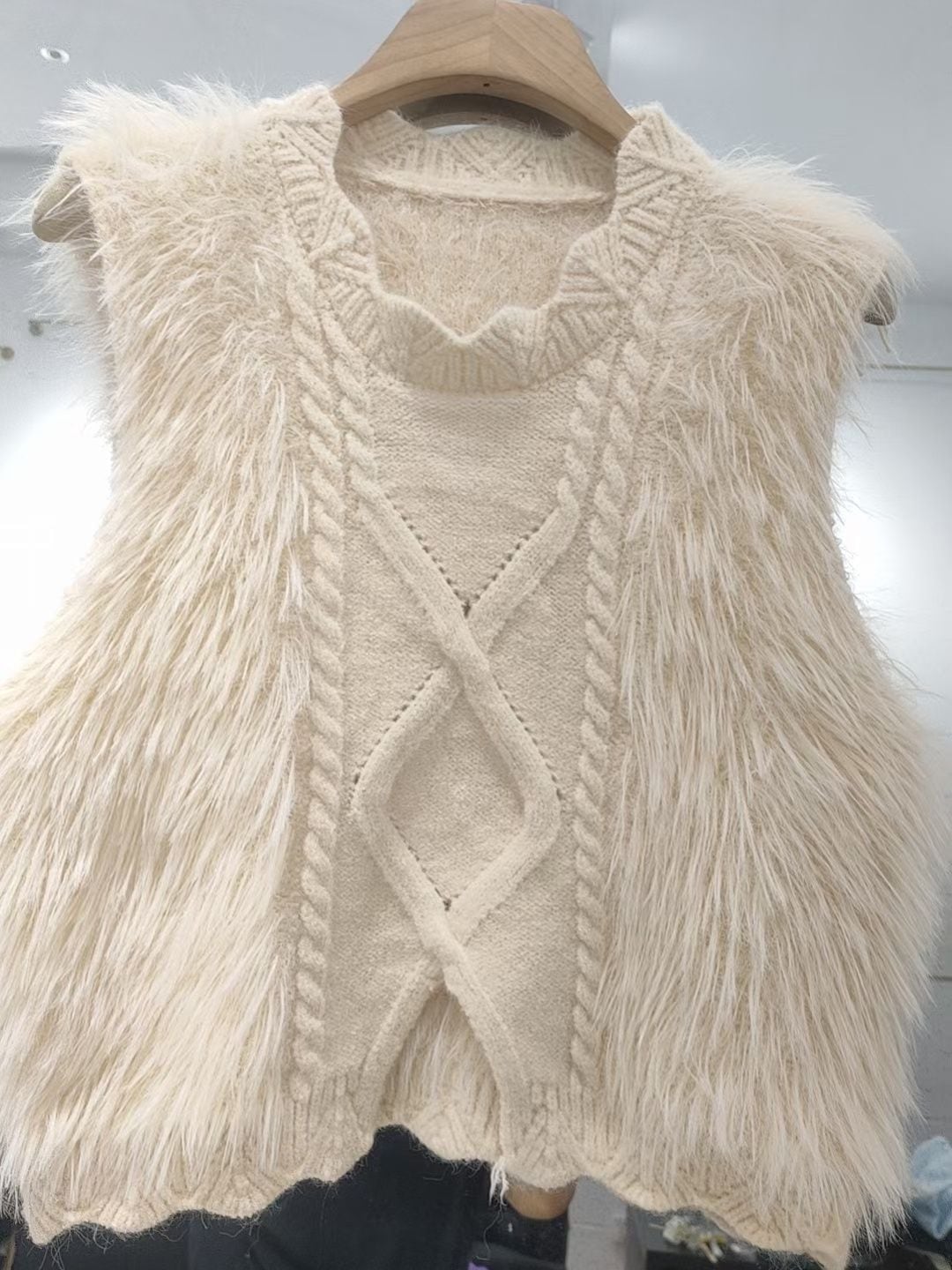 【tops】ノースリーブニットプルオーバー　M17682
