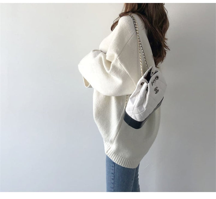 【tops】Vネックニットセーター　M25615