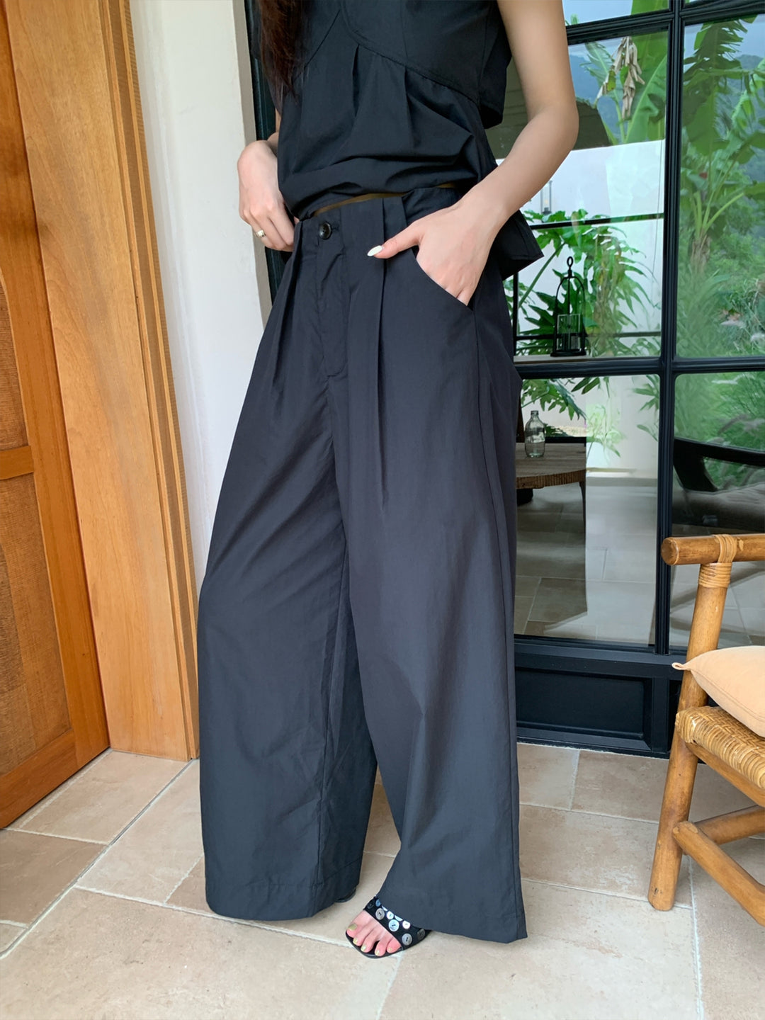 【set】バックオープントップス×ワイドパンツセット Q8652