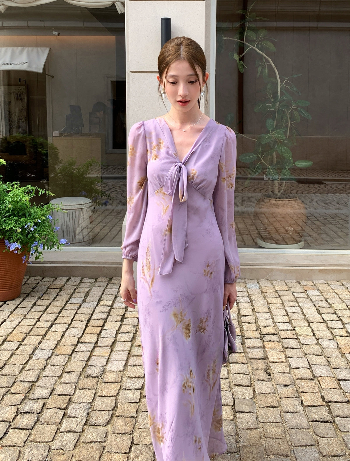 dress】ボウタイフラワー柄ロングワンピース Q8919 – NANASTYLE