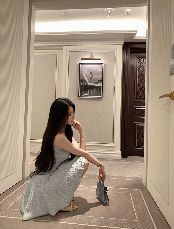 【dress】ホルターネックニットミニワンピース Q8545