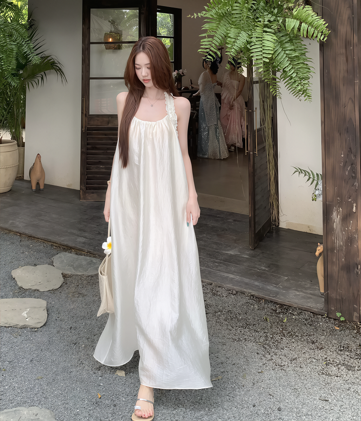 【dress】ノースリーブＴストラップバックロングワンピース Q8593