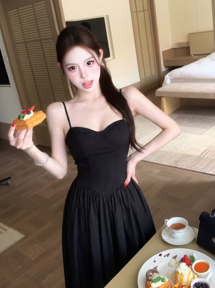 【dress】胸パット付きロングキャミワンピース Q8574
