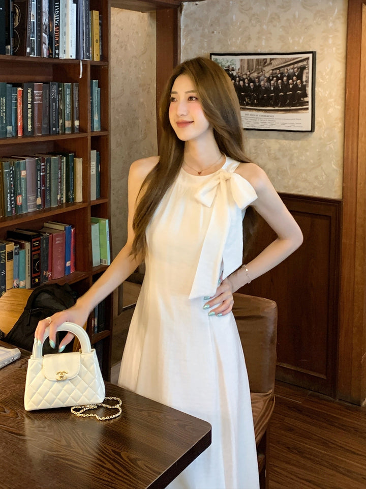 【dress】ノースリーブリボン付きロングワンピース Q8663