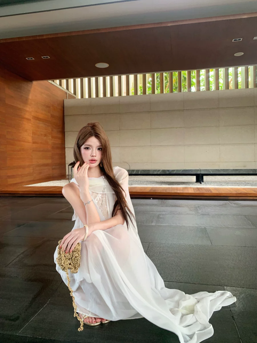 【dress】レースドッキングシアーチュールロングワンピース Q8585