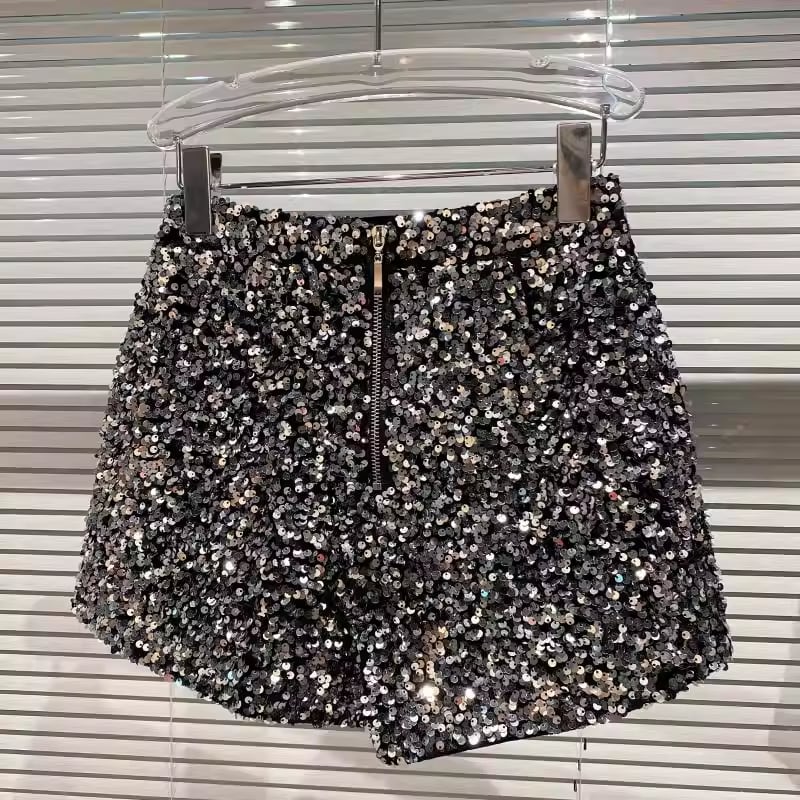 【bottoms】スパンコール付きショートパンツ Q7748