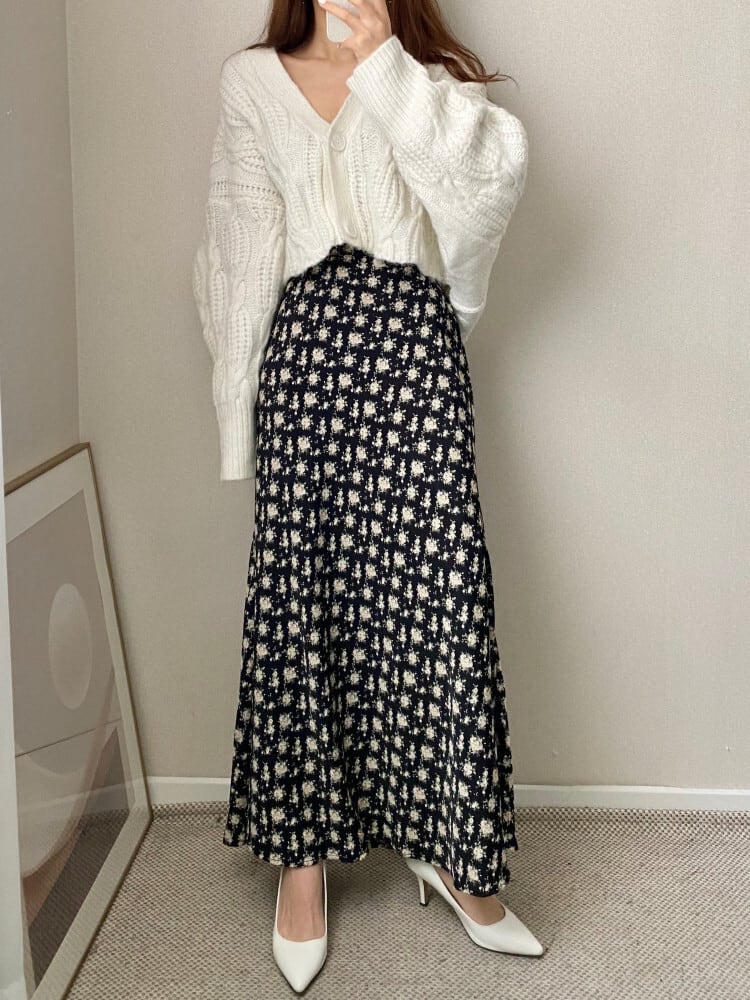 【outer】Vネックニットカーデ　M26658
