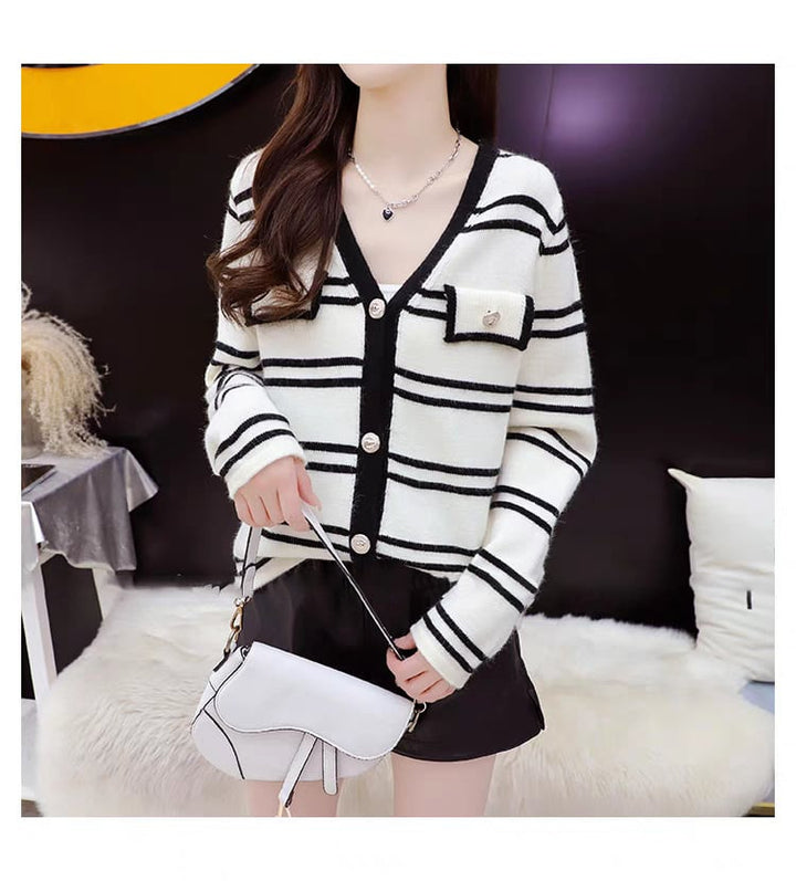 【dress】韓国系超人気ボーダー柄Vネックカーディガン　 M17553