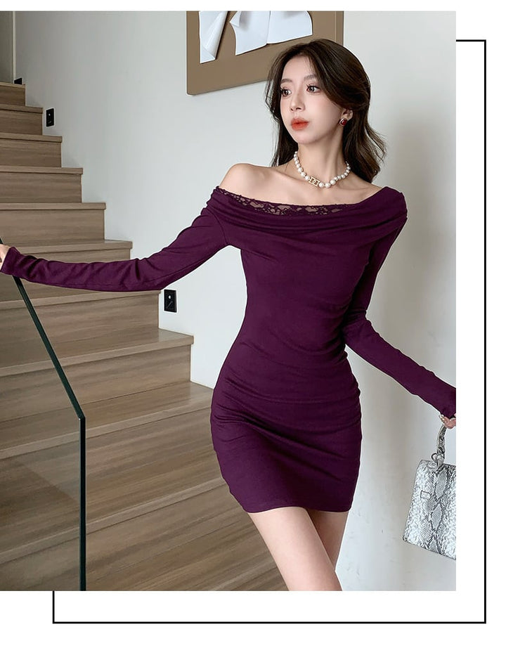 【dress】オフショルダーレース切り替えワンピース　M27768