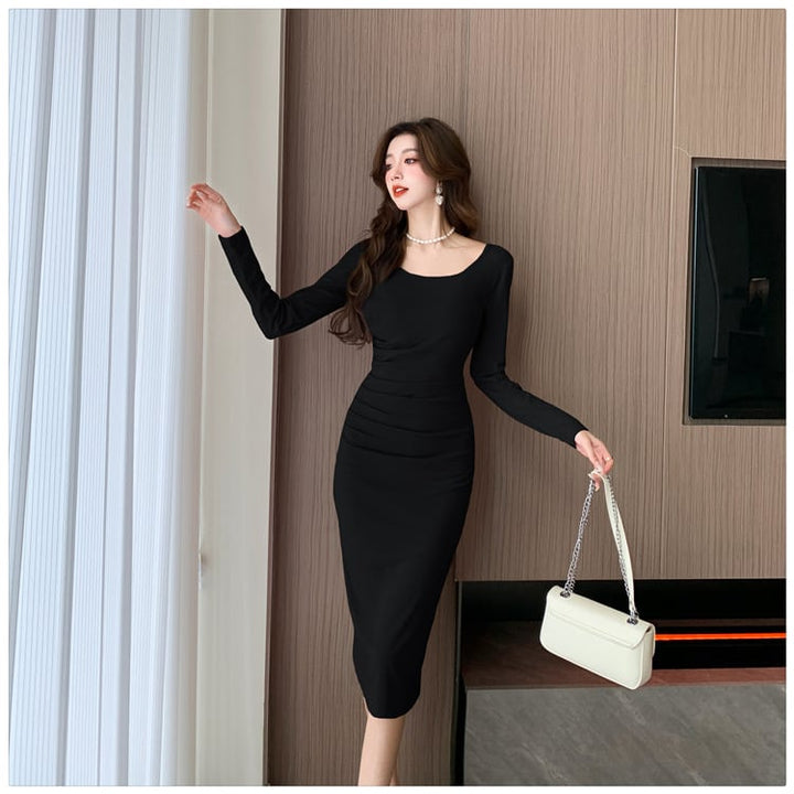 【dress】クルーネック無地ワンピース　M18183