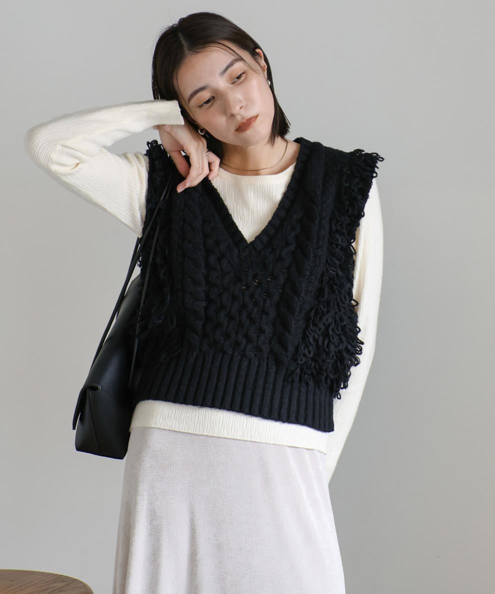 【tops】Vネックベスト　M26625