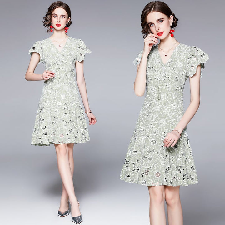 【dress】エレガントカットワークフリルデートワンピース　M17450