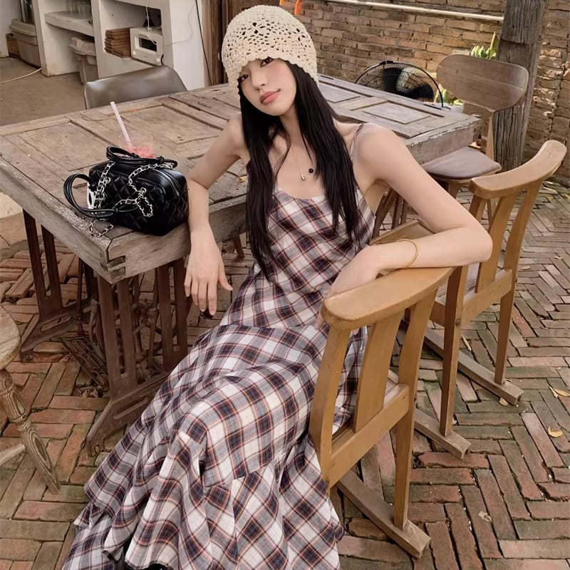 【dress】チェック柄イレヘムキャミワンピース Q8271