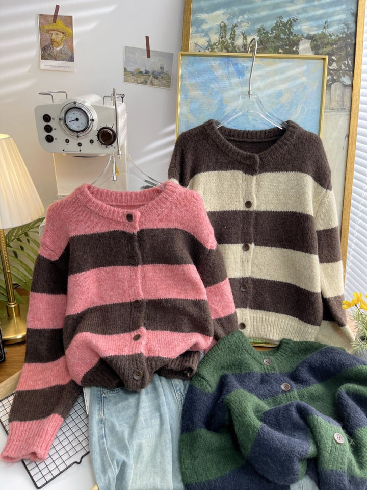 【outer】ボーダー柄ニットカーデ　M26577