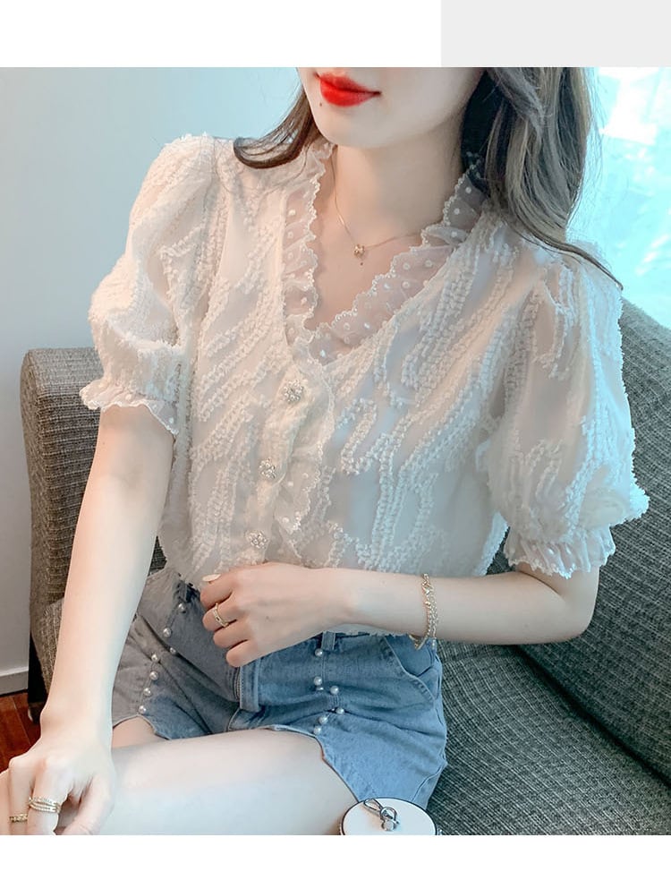 【tops】柔らかくて優しい印象Vネックレースシャツトップス　M17038